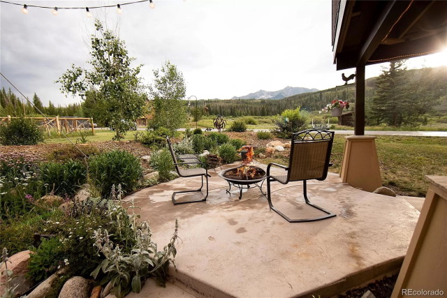 2020/09(September)/Breckenridge-House/640x480_2020-09-04-Breckenridge-House-588-Lake-View-Circle-21.jpg
