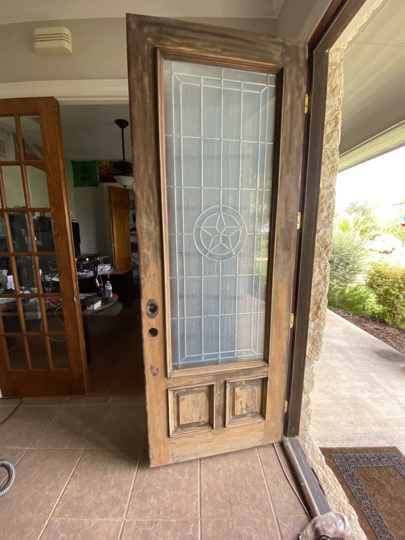 2020/09(September)/Misc/800x600_2020-09-11-Stain-Front-Door-1.JPG