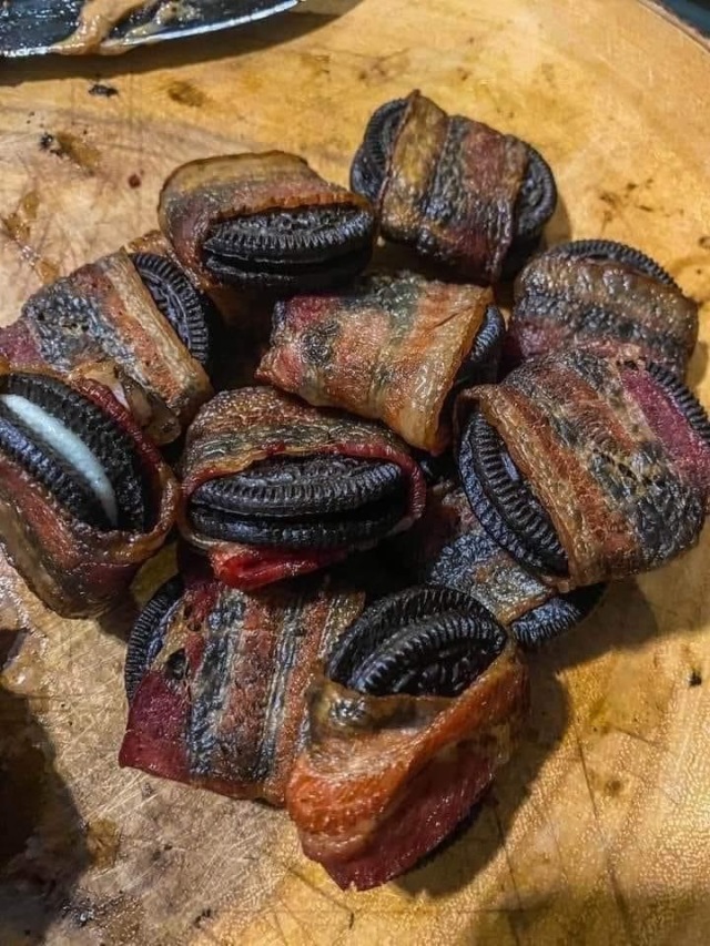 2020-09-01-Bacon-wrapped-Oreos.JPG
