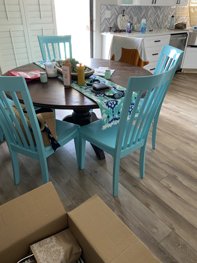 2020/10(October)/Inks-Lake-Busbys-house/640x480_2020-10-18-Inks-Lake-with-Busbys-46.jpg