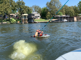 2020-10-18-Inks-Lake-LiviaBusby-Surfing-02.png