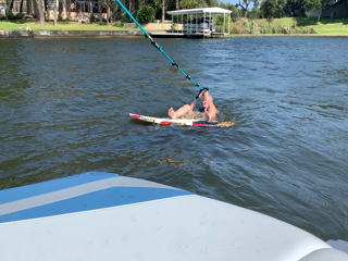 2020-10-18-Inks-Lake-Suzi-Surfing-05.png