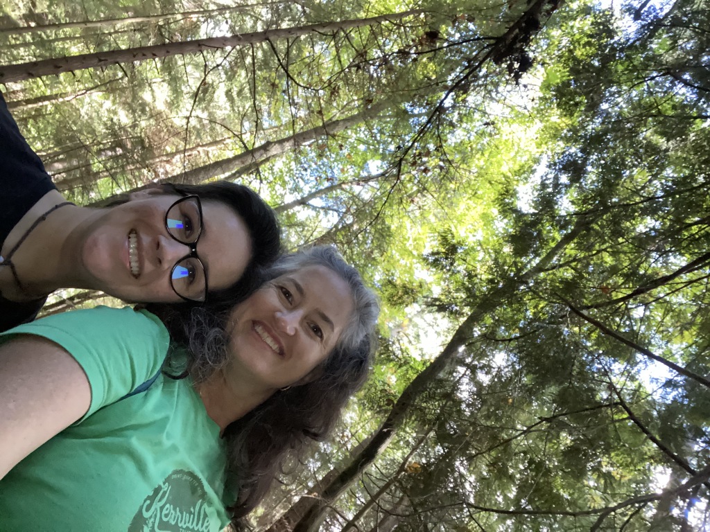 2020/10(October)/Lummi-Island-Kris-Bill-Sager-Washington-State/1024x768_2020-10-10-Lummi-Island-WA-08-Kris-Suzi.JPG