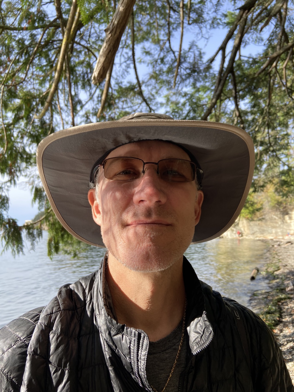 2020/10(October)/Lummi-Island-Kris-Bill-Sager-Washington-State/1024x768_2020-10-12-Lummi-Island-WA-088-Larabee-State-Park-Travis.JPG