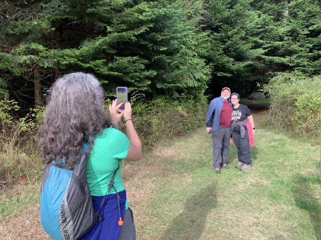 2020/10(October)/Lummi-Island-Kris-Bill-Sager-Washington-State/640x480_2020-10-10-Lummi-Island-WA-05-Suzi-Bill-Kris.JPG