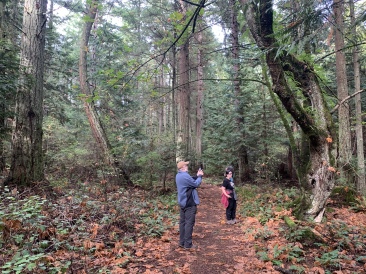 2020-10-10-Lummi-Island-WA-11-Bill-Kris-Suzi.JPG