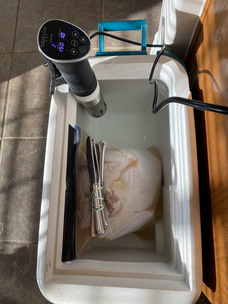 2020/10(October)/Sous-Vide/800x600_2020-11-25-Sous-Vide-Thanksgiving-Turkey-3.JPG
