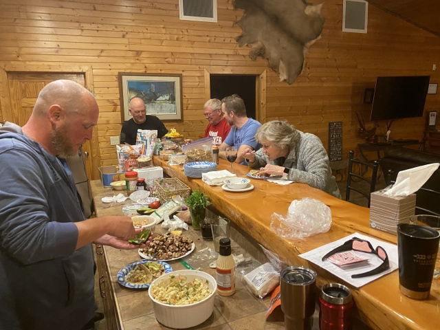 2020/11(November)/Hunting-South-Dakota/640x480_2020-11-13-SD-Hunting-11-Gavin-Mike-Jim-Josh-Janeen.JPG