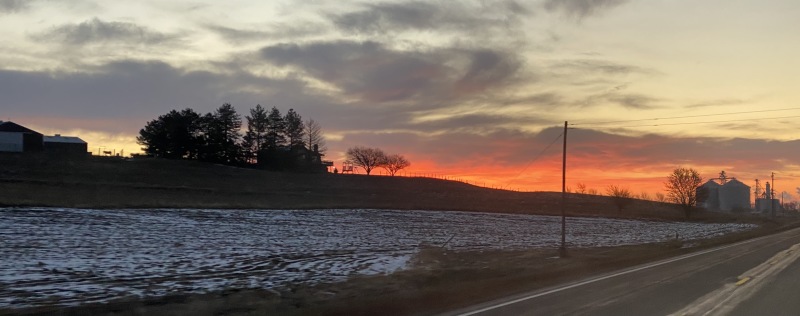 2020/11(November)/Hunting-South-Dakota/800x600_2020-11-14-SD-Hunting-03-sunrise.JPG