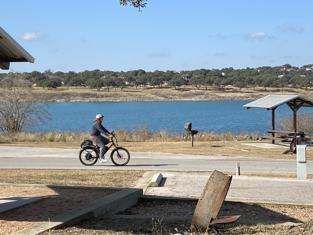 2020-12-19-Canyon-Lake-Camping-03-Vava.jpg