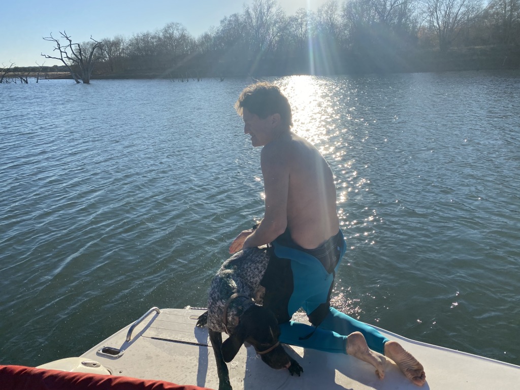 2020/12(December)/Canyon-Lake-Camping-Terhunes/1024x768_2020-12-19-Canyon-Lake-Camping-27-BillTerhune-Blaze.JPG