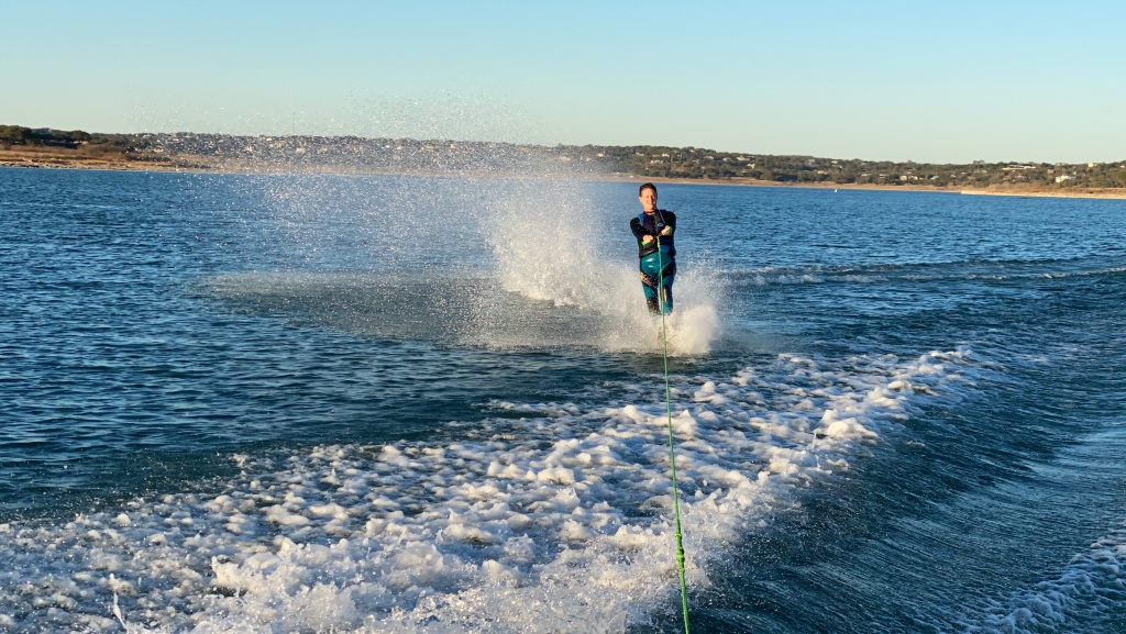 2020/12(December)/Canyon-Lake-Camping-Terhunes/1024x768_2020-12-19-Canyon-Lake-Camping-43-BillTerhune-skiing.JPG