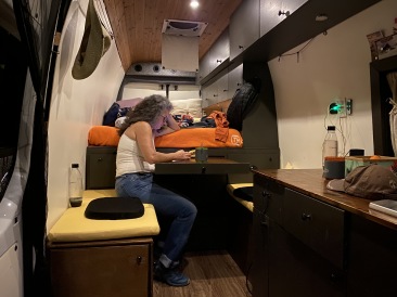 2020-12-18-Canyon-Lake-Camping-02-Suzi.JPG