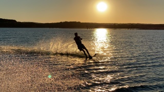 2020-12-19-Canyon-Lake-Camping-44-BillTerhune-skiing.JPG