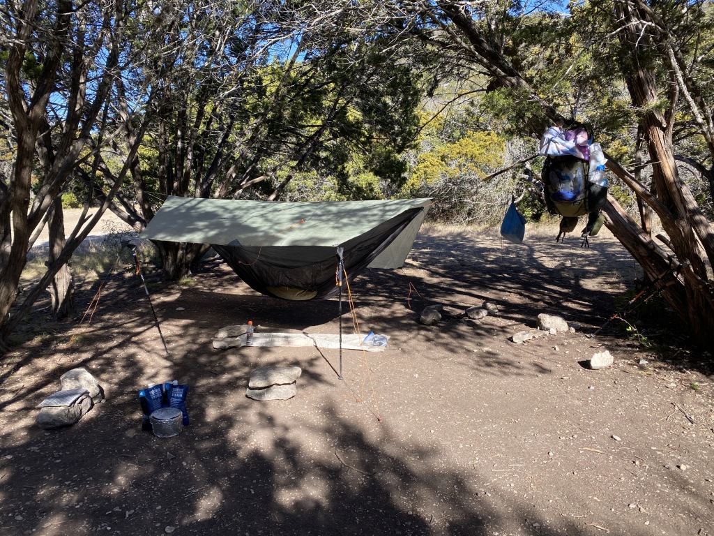 2021/01(January)/Lost-Maples-Camping-Crew8787/1024x768_2021-01-17-Lost-Maples-Camping-Crew-8787-13-Hammock-Setup.JPG