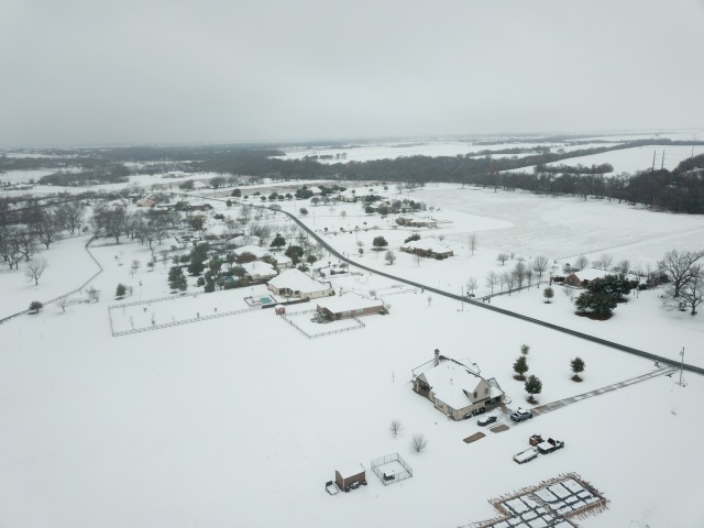 2021-01-11-Hutto-Snow-Drone-shots-Brushy-Creek-53.JPG