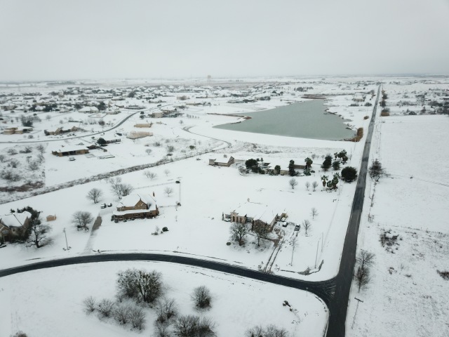 2021-01-11-Hutto-Snow-Drone-shots-Brushy-Creek-65.JPG