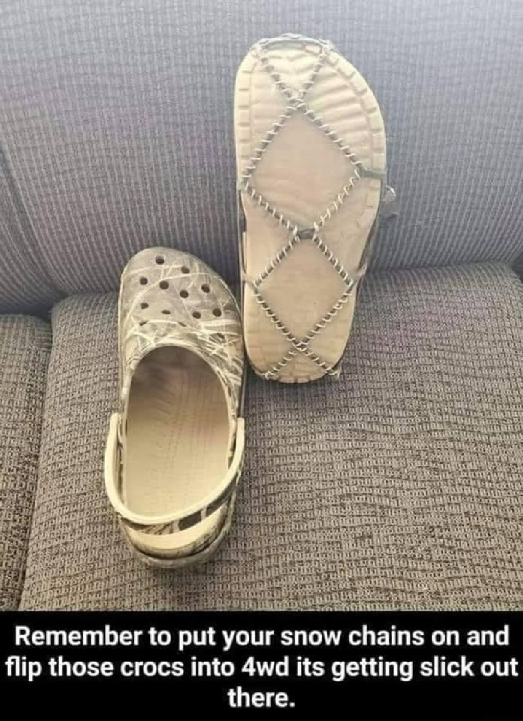 2021/02(February)/Snow-Storm-2-Texas/1024x768_2021-02-27-Meme-09-snow-chain-crocs.JPG