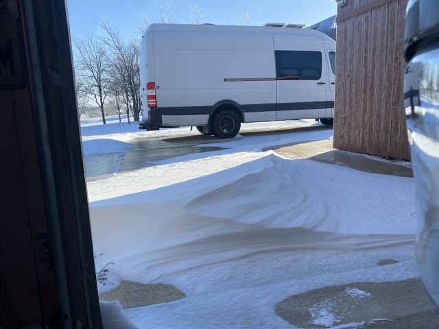 2021-02-15-Texas-Ice-Storm-10-driveway-snowdrift.JPG