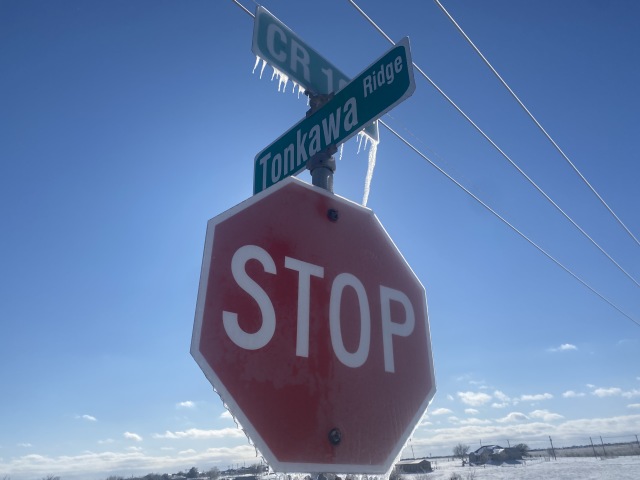 2021-02-15-Texas-Ice-Storm-50-frozen-stop-sign.JPG