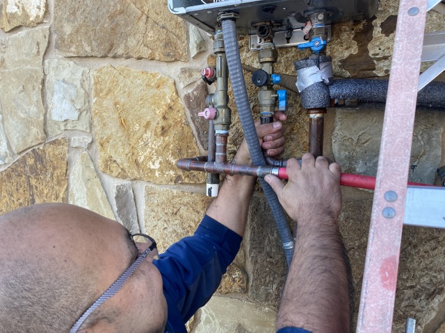 2021-02-19-Texas-Ice-Storm-09-Juan-frozen-water-heater.JPG