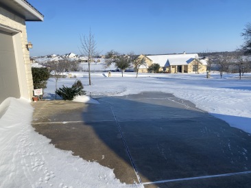 2021-02-15-Texas-Ice-Storm-09-icy-driveway.JPG