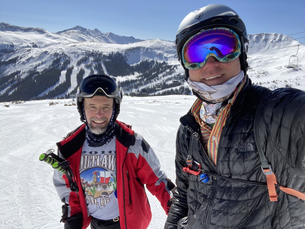 2021/03(March)/Colorado-Skiing-Maddox/1024x768_2021-04-01-Loveland-Skiing-06-Ren-Travis.JPG