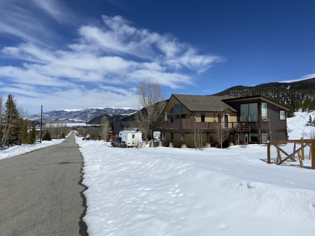 2021-03-28-Breckenridge-07-new-house.jpg