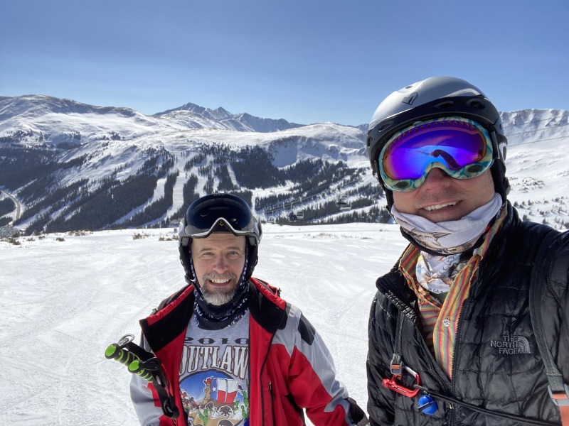 2021/03(March)/Colorado-Skiing-Maddox/800x600_2021-04-01-Loveland-Skiing-05-Ren-Travis.JPG