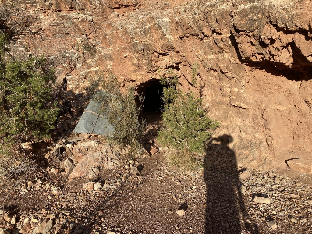 2021-03-19-Grand-Canyon-06-Mine.JPG