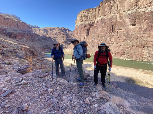 2021/03(March)/Grand-Canyon-Crew-8787/640x480_2021-03-17-Grand-Canyon-23-MarkDonnell-Guy-Rusty.JPG
