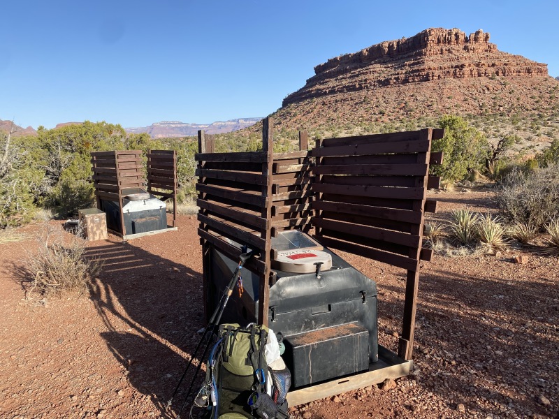 2021/03(March)/Grand-Canyon-Crew-8787/800x600_2021-03-19-Grand-Canyon-12-Latrines-What-Three-Words-ceased-cleaner-apples.JPG