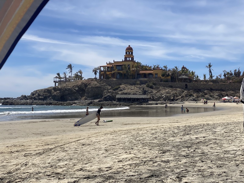 2021-04-09-Los-Cabos-Cubos-MX-09-abandoned-hotel-resturaunt.JPG