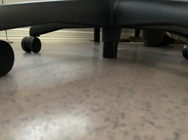 2021-04-19-Herman-Miller-Chair-issues-Suzi-4.jpg