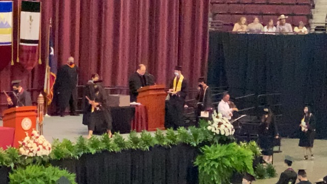 2021/05(May)/Chance-TAMU-Graduation/640x480_2021-05-15-TAMU-Chemistry-Graduation-Chance-02-walking-the-stage-Doug.JPG