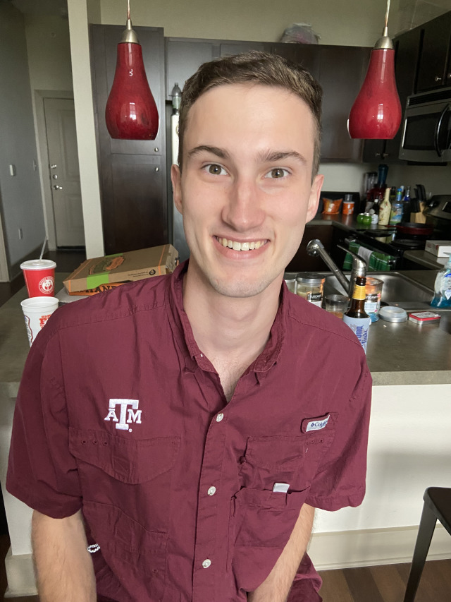 2021-05-15-TAMU-Chemistry-Graduation-Chance-13.jpg