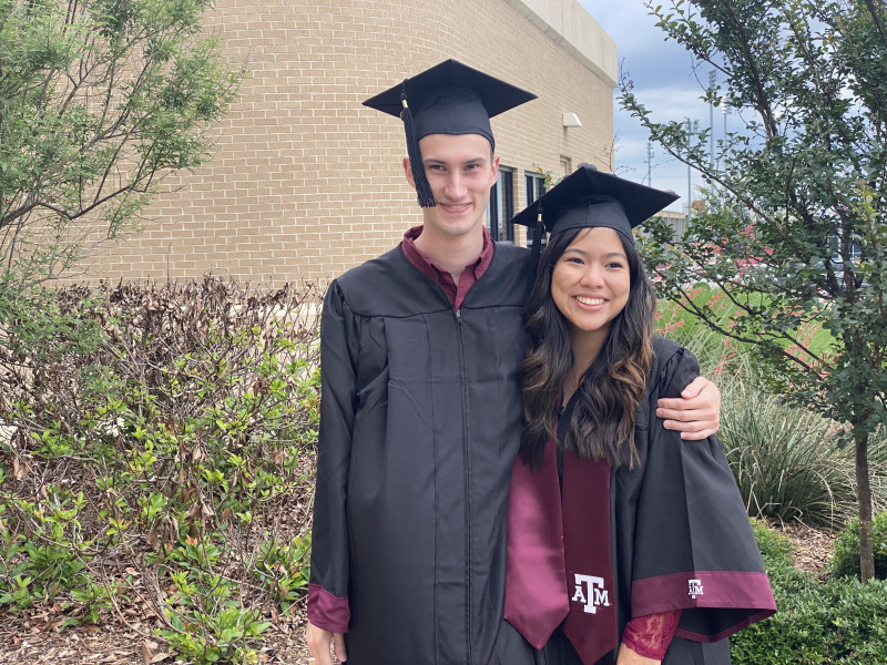 2021/05(May)/Chance-TAMU-Graduation/2021-05-15-TAMU-Chemistry-Graduation-Chance-01-Cynthia-Doug.jpg