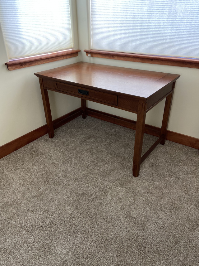2021-06-13-Desk-in-French-Door-Room.jpg