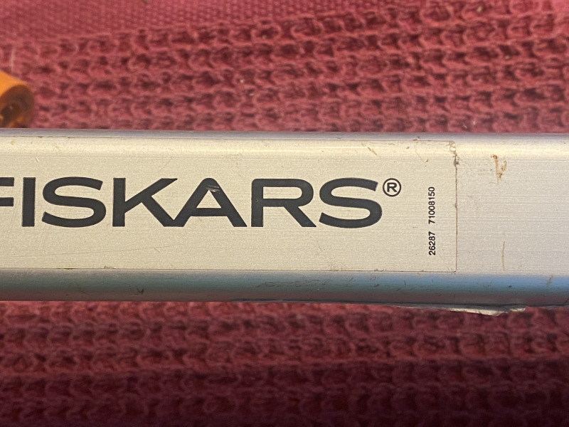 2021-06-10-Move-Fiskars-tree-trimmer-warranty-claim-replaced-1.jpg