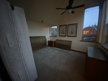 2021-05-31-Move-20-master-bedroom.jpg