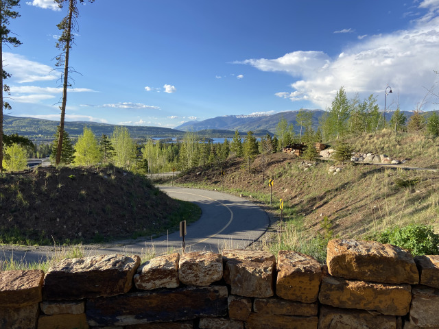 2021-06-04-Breckenridge-07-bike-path.jpg