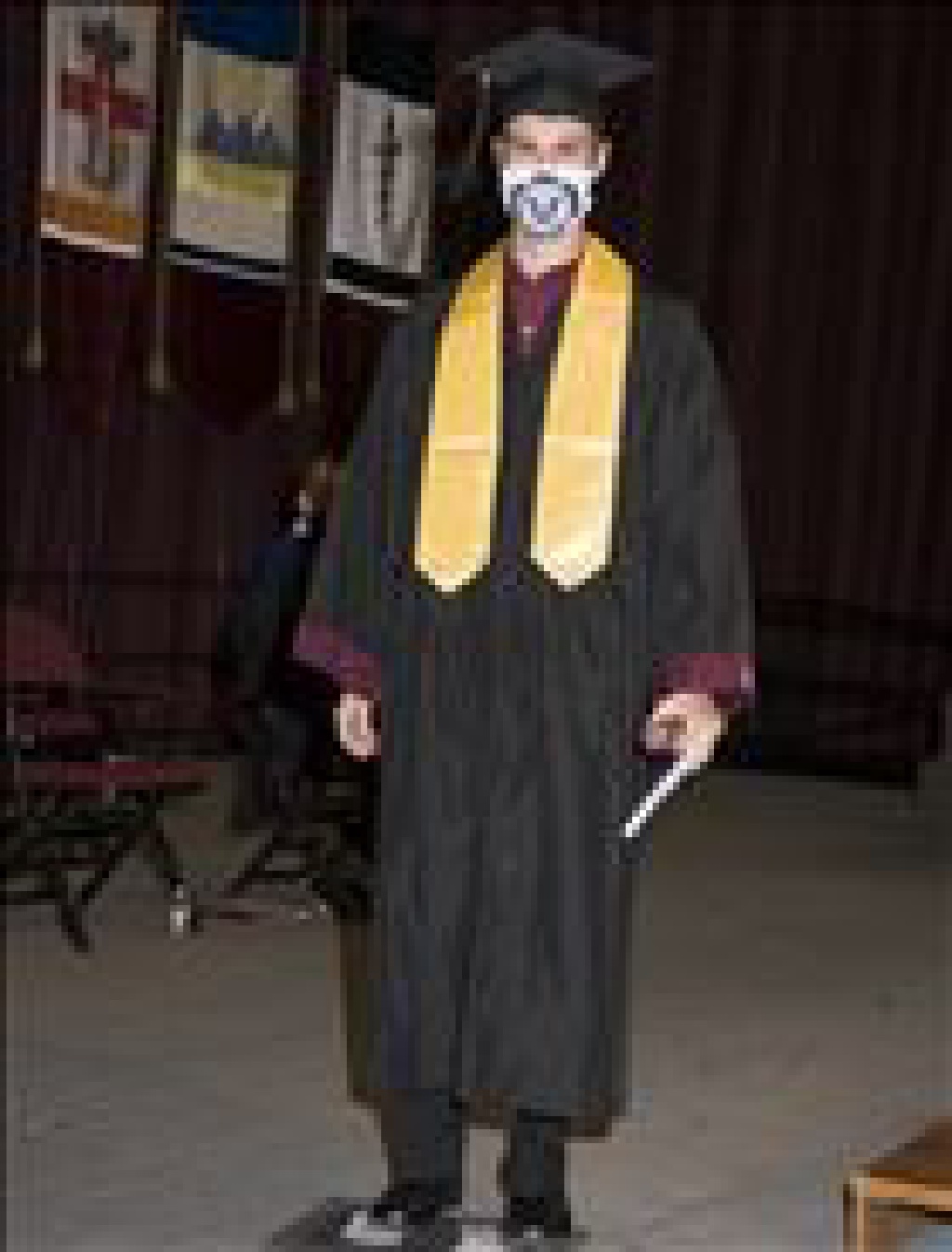 2021/06(June)/Chance-Professional-Graduation-thumbnails/1024x768_2001-06-21-Chance-Graduation-Professional-01.jpg