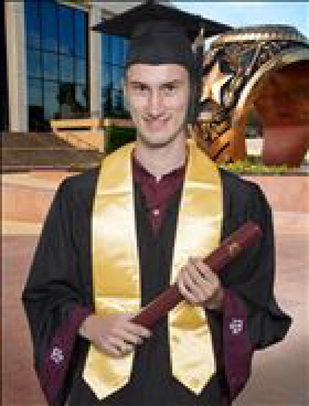 2021/06(June)/Chance-Professional-Graduation-thumbnails/1024x768_2001-06-21-Chance-Graduation-Professional-12.jpg