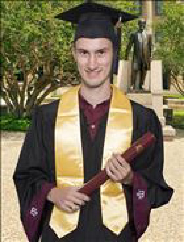 2001-06-21-Chance-Graduation-Professional-09.jpg