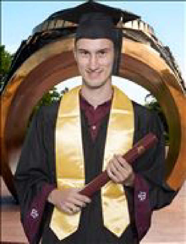 2001-06-21-Chance-Graduation-Professional-13.jpg