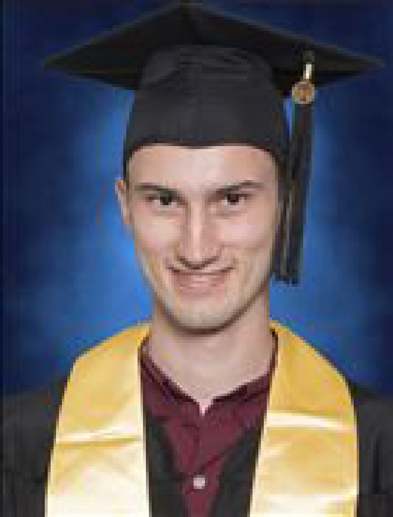 2021/06(June)/Chance-Professional-Graduation-thumbnails/800x600_2001-06-21-Chance-Graduation-Professional-04.jpg