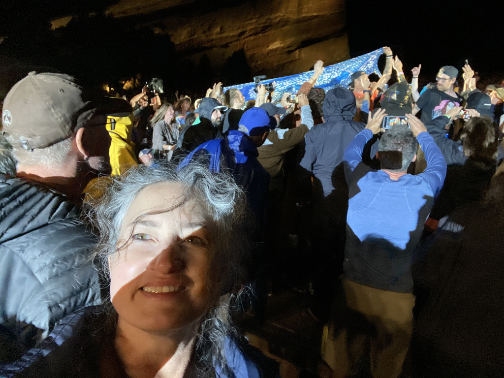 2021/06(June)/Jason-Jennifer-Barkmeier-Visit/1024x768_2021-06-05-Colorado-30-Michael-Fronte-RedRocks-Suzi.jpg