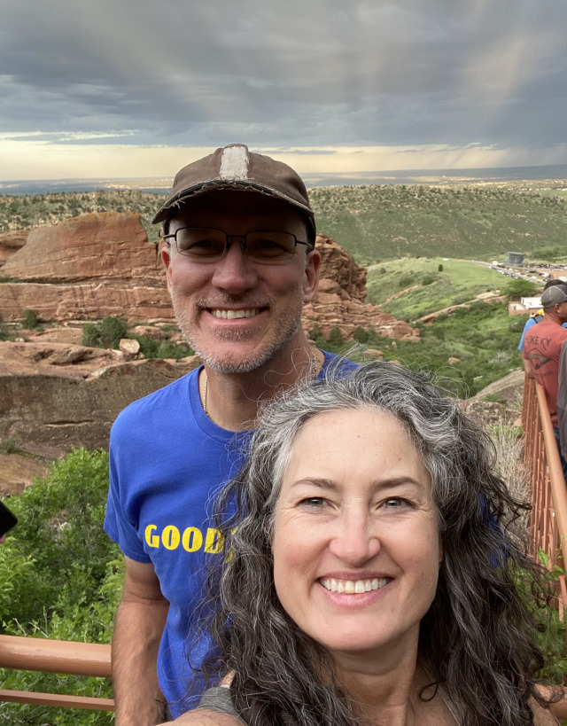 2021/06(June)/Jason-Jennifer-Barkmeier-Visit/640x480_2021-06-05-Colorado-16-Michael-Fronte-RedRocks-Travis-Suzi.jpg