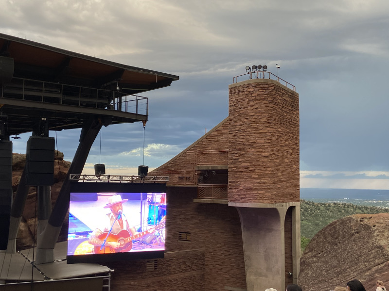 2021/06(June)/Jason-Jennifer-Barkmeier-Visit/800x600_2021-06-05-Colorado-20-Michael-Fronte-RedRocks.jpg