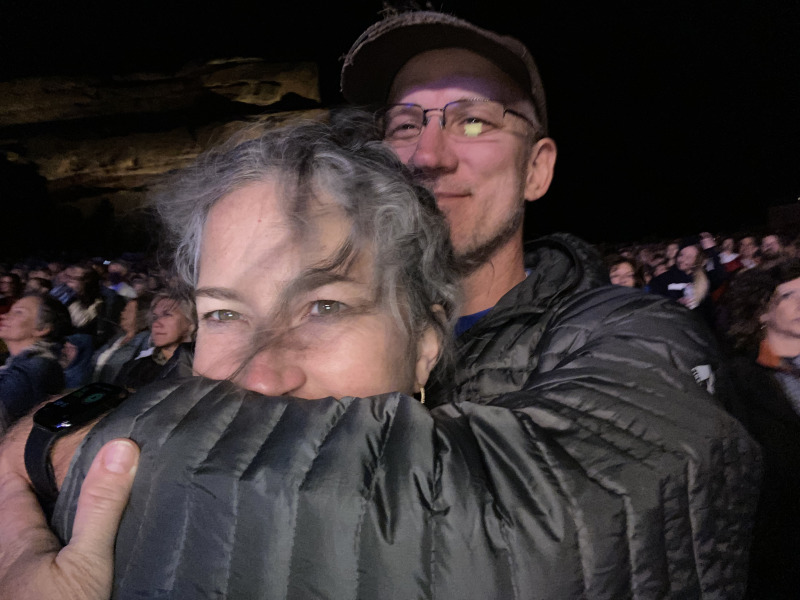 2021/06(June)/Jason-Jennifer-Barkmeier-Visit/800x600_2021-06-05-Colorado-26-Michael-Fronte-RedRocks-Suzi-Travis.jpg